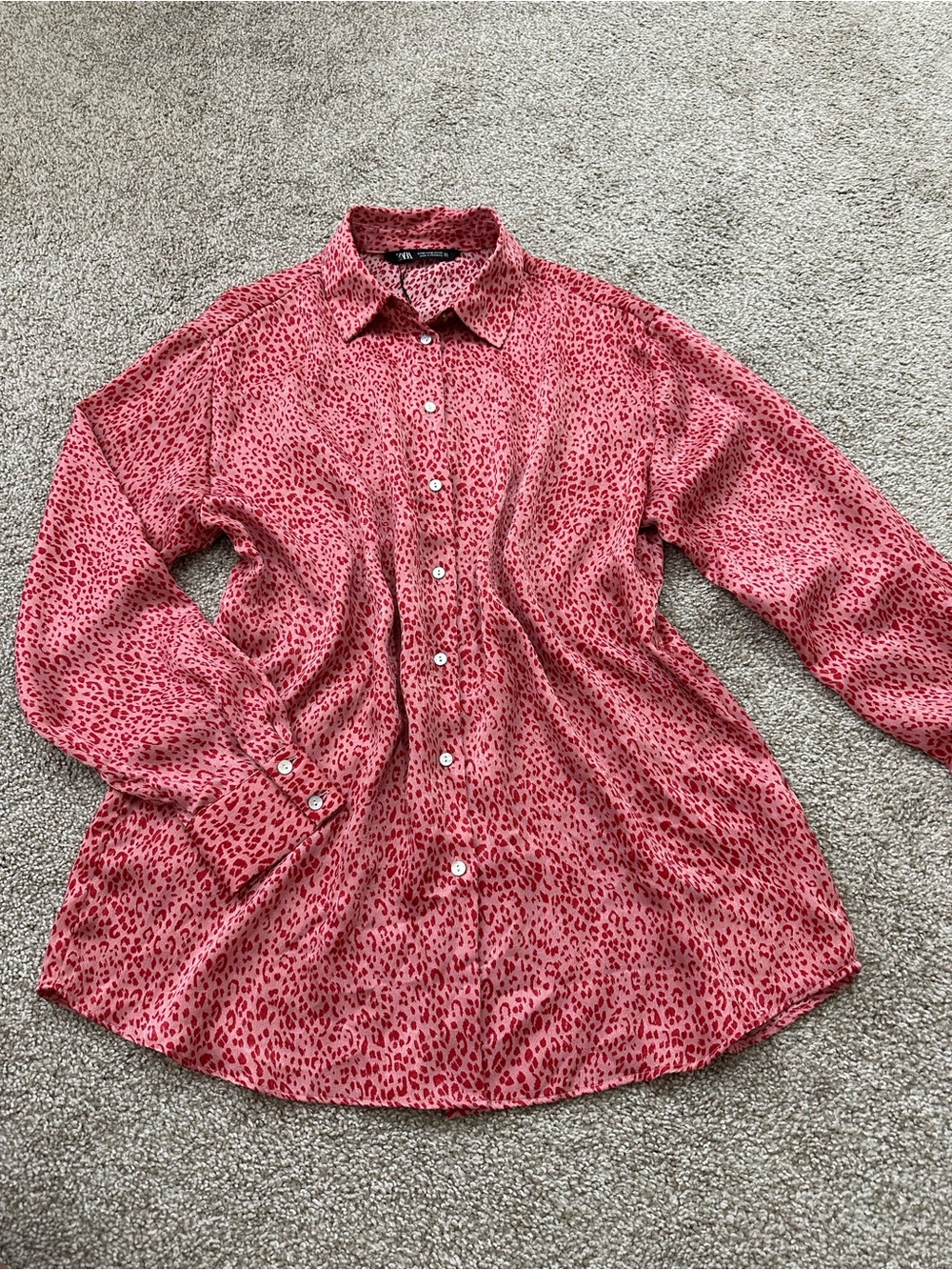 Zara Pink & Red Leopard Print Satin Button-Up Blouse – Size M – New